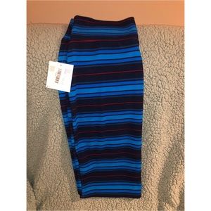 BNWT Lularoe Cassie